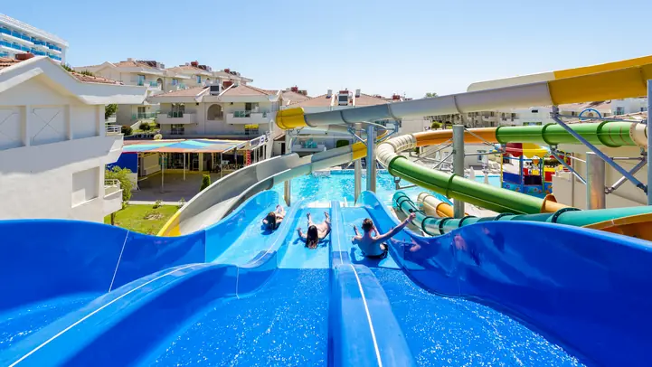 Dream World Hill Activities