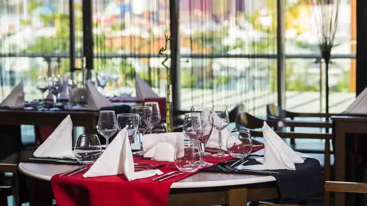 Dream World Hill Restaurant